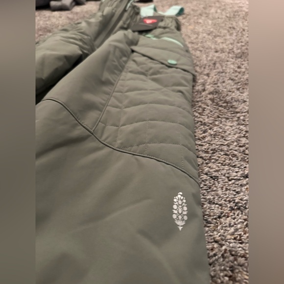 COPY - FP Movement by Free People All Prepped Bib - Picture 2 of 3